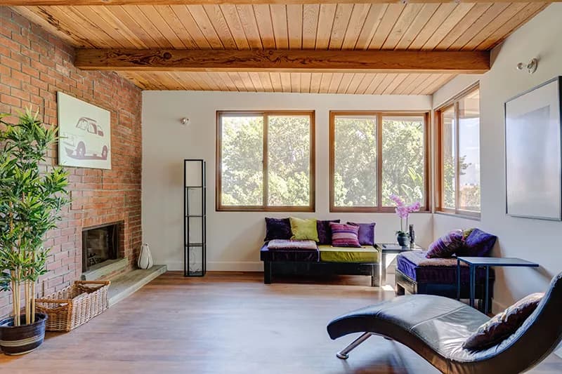 Luxury Los Angeles short-term rental living room managed by LALuxuryBnB